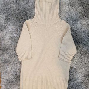 LORD & TAYLOR Cream, Two Ply Cashmere Turtleneck Sweater - Size Medium